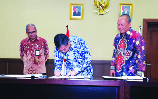 1c -SIGNING BLOK ONWJ DI ESDM (TRISNO)